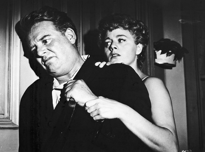 Wallace Ford, Shelley Winters