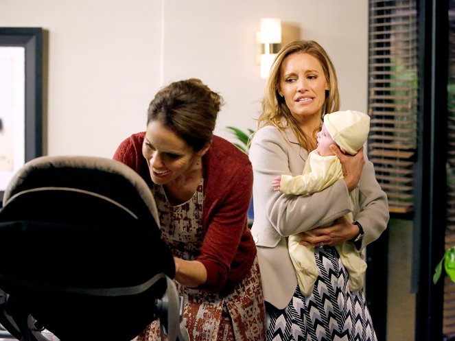 Private Practice - In Which We Say Goodbye - Z filmu - Amy Brenneman, KaDee Strickland