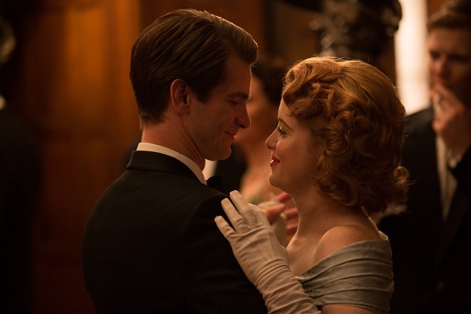 Claire Foy, Andrew Garfield
