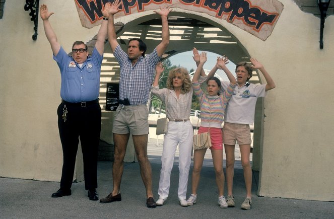 John Candy, Chevy Chase, Beverly D'Angelo, Dana Barron, Anthony Michael Hall