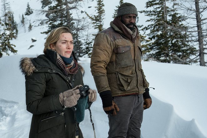 Hora mezi námi - Z filmu - Kate Winslet, Idris Elba