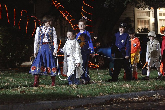 Taká obyčajná rodinka - Halloween II - Z filmu - Patricia Heaton, Atticus Shaffer