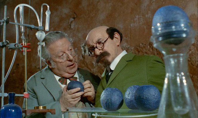 Tintin et les oranges bleues - Z filmu - Ángel Álvarez, Félix Fernández