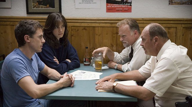 Casey Affleck, Michelle Monaghan, Ed Harris, John Ashton