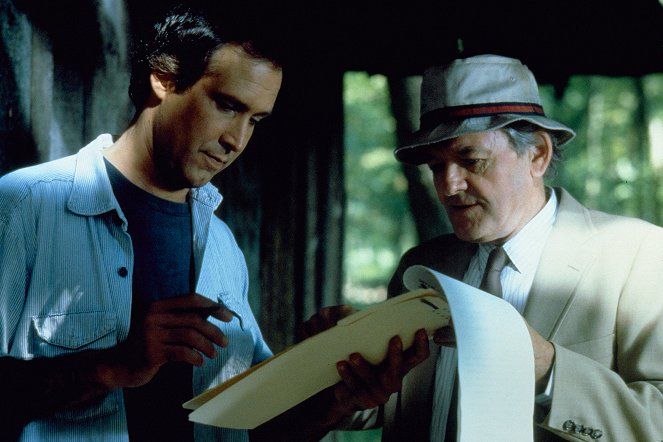 Chevy Chase, Hal Holbrook