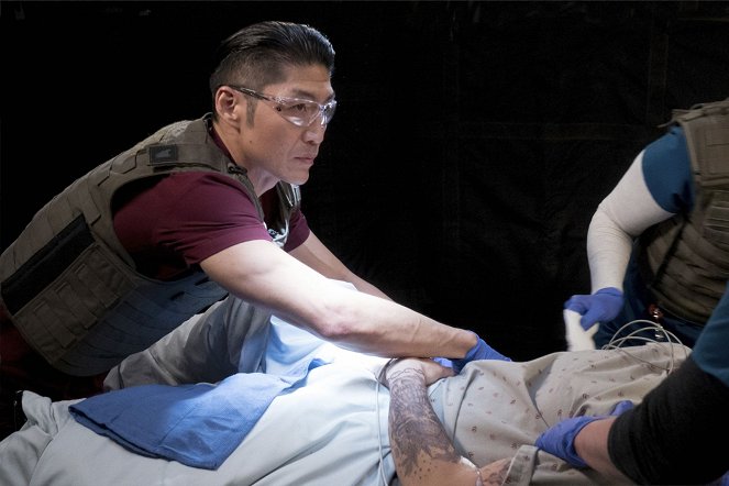 Nemocnice Chicago Med - Zrcadlení - Z filmu - Brian Tee