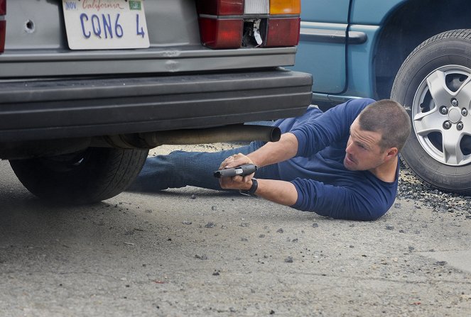 Námořní vyšetřovací služba L. A. - Šachy naslepo - Z filmu - Chris O'Donnell