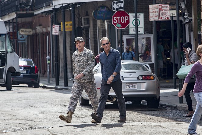 Námořní vyšetřovací služba: New Orleans - Vedlejší ztráty - Z filmu - Nicholas Lea, Scott Bakula