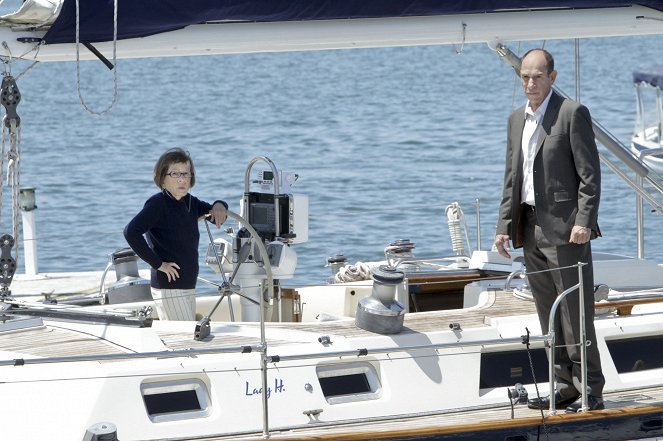 NCIS: Los Angeles - Endgame - Photos - Linda Hunt, Miguel Ferrer