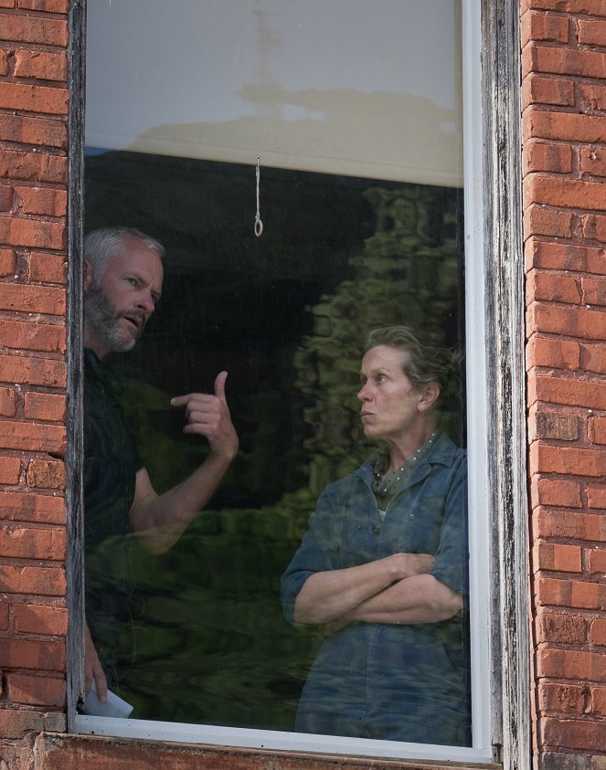 Tři billboardy kousek za Ebbingem - Z natáčení - Martin McDonagh, Frances McDormand