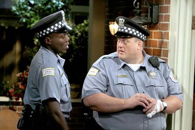 Mike a Molly - Pilot - Z filmu - Reno Wilson, Billy Gardell