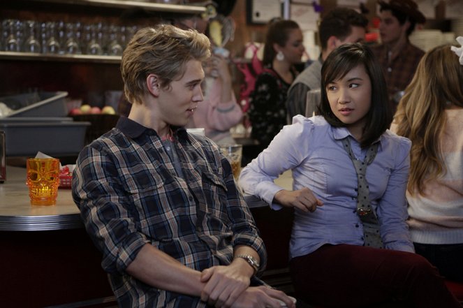 The Carrie Diaries - Z filmu - Austin Butler, Ellen Wong