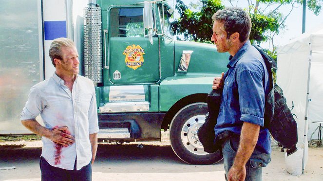 Scott Caan, Alex O'Loughlin