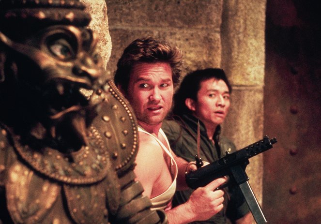 Veľké problémy v Malej Číne - Z filmu - Kurt Russell, Dennis Dun
