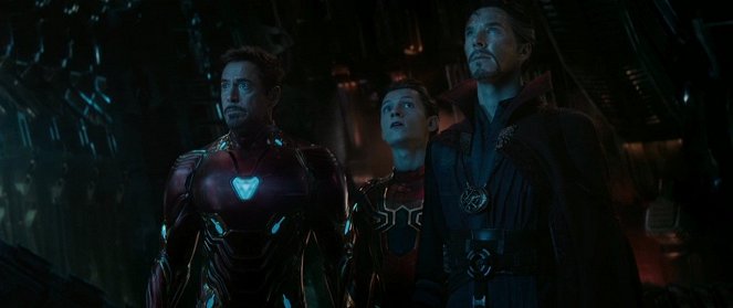 Avengers: Infinity War - Z filmu - Robert Downey Jr., Tom Holland, Benedict Cumberbatch