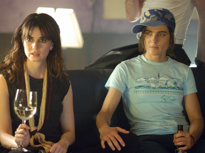 Mia Kirshner, Daniel Sea