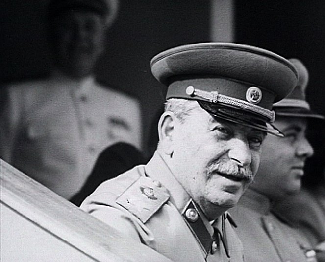 Kapitulace Třetí říše - Z filmu - Josif Vissarionovič Stalin
