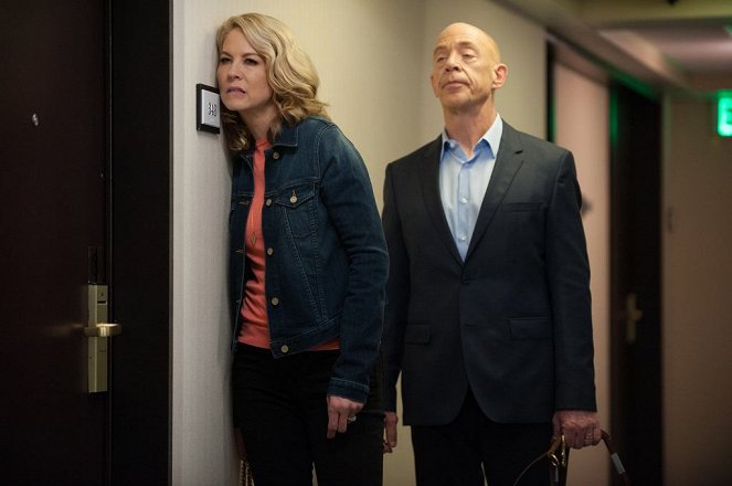 Jenna Elfman, J.K. Simmons