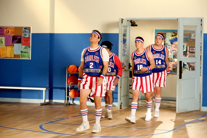 Goldbergovi - Globetrotters - Z filmu - Troy Gentile, Sam Lerner