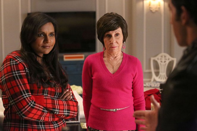 The Mindy Project - How to Lose a Mom in Ten Days - Z filmu - Mindy Kaling, Rhea Perlman