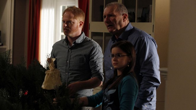 Taková moderní rodinka - Expresní Vánoce - Z filmu - Jesse Tyler Ferguson, Ed O'Neill, Ariel Winter