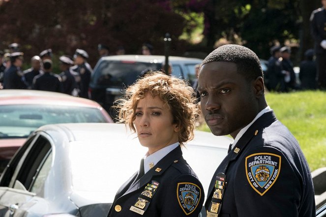 Špinaví poldové - Good Police - Z filmu - Jennifer Lopez, Dayo Okeniyi