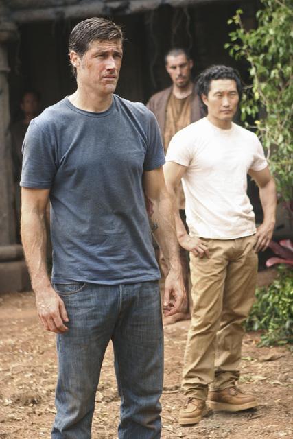Lost - What Kate Does - Photos - Matthew Fox