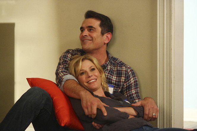 Taková moderní rodinka - Vykliďte si šuplík - Z filmu - Ty Burrell, Julie Bowen