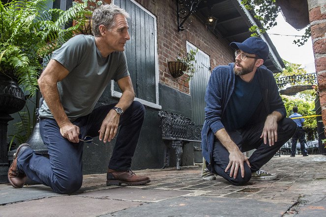 Námořní vyšetřovací služba: New Orleans - Virál - Z filmu - Scott Bakula, Rob Kerkovich