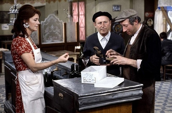 Atlantský val - Z filmu - Sophie Desmarets, Bourvil, Michel Robin