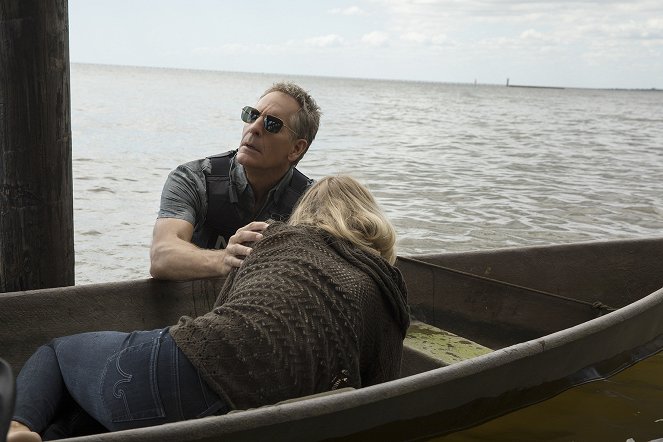 NCIS: New Orleans - Sins of the Father - Photos - Scott Bakula