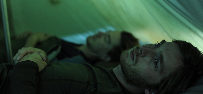 Beyond Sleep - Z filmu