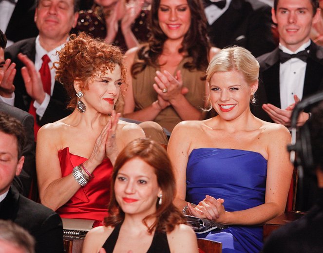 Smash - The Tonys - Z filmu - Megan Hilty