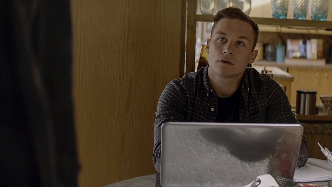 Animal Kingdom - Prey - Z filmu - Finn Cole