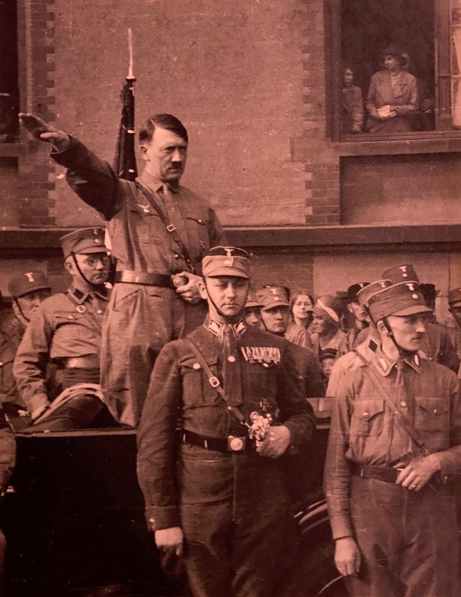 Záhada Hitlerovy smrti - Z filmu