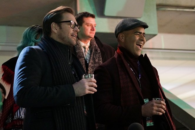 Michael Weatherly, Chris Jackson