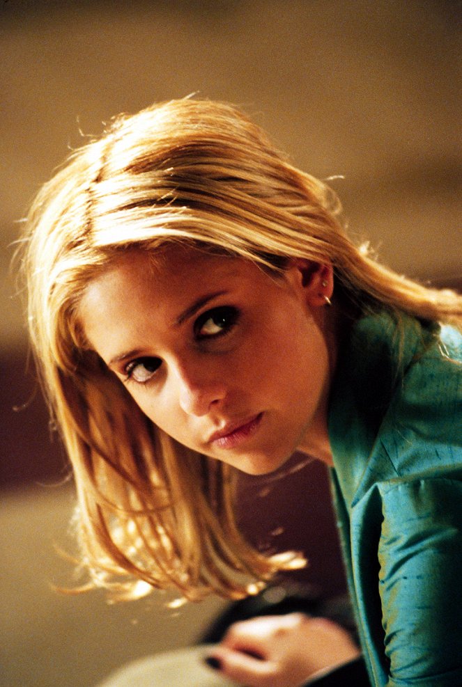 Buffy, přemožitelka upírů - Proměna 1/2 - Z filmu - Sarah Michelle Gellar