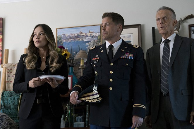 Code Black - Only Human - Z filmu - Moon Bloodgood, Rob Lowe, David Clennon