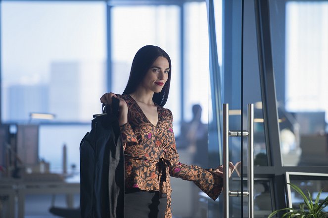 Supergirl - Call to Action - Z filmu - Katie McGrath