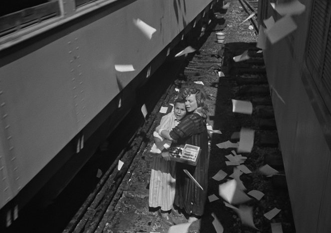 Hlavní nádraží - Z filmu - Hind Rustum