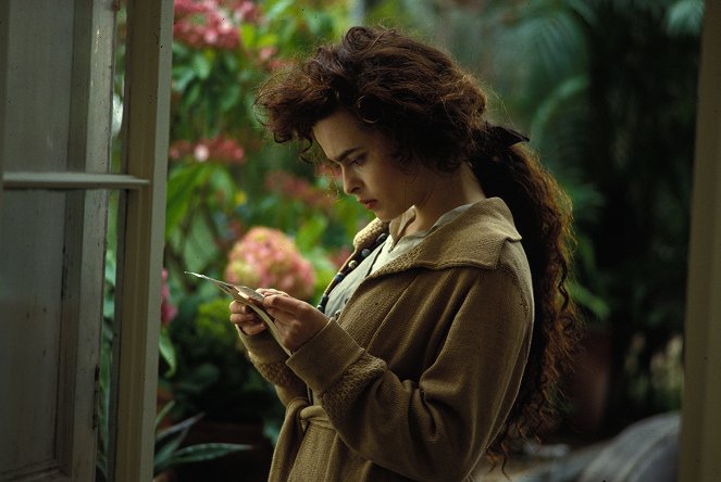 Rodinné sídlo - Z filmu - Helena Bonham Carter