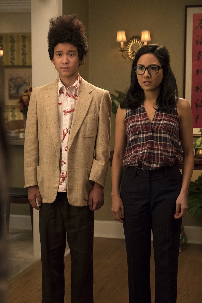 Huangovi v Americe - It's a Plastic Pumpkin, Louis Huang - Z filmu - Constance Wu