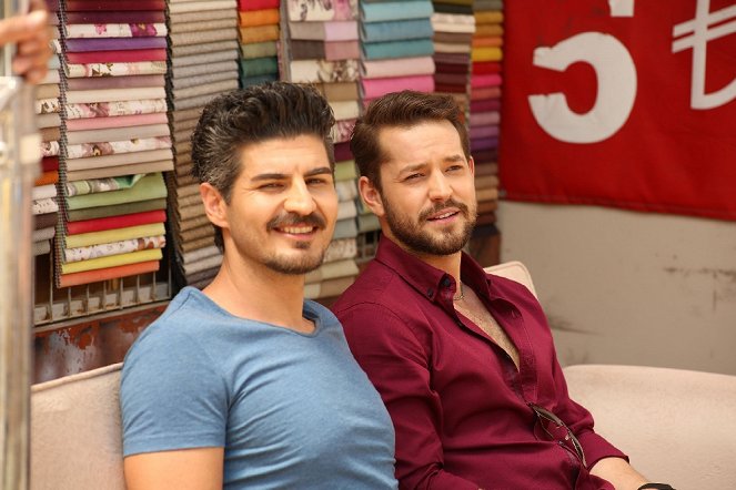 Seni Gidi Seni - Z filmu - Serdar Sezgin, Ahmet Kayakesen