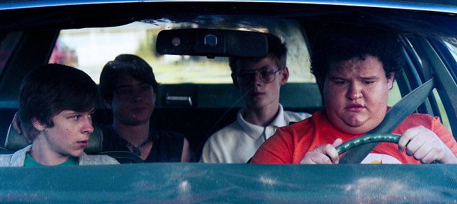 Léto 84 - Z filmu - Graham Verchere, Judah Lewis, Cory Gruter-Andrew, Caleb Emery