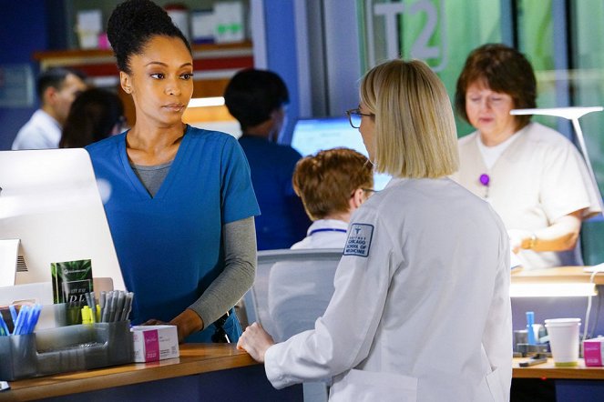 Nemocnice Chicago Med - Série 4 - Can't Unring That Bell - Z filmu - Yaya DaCosta