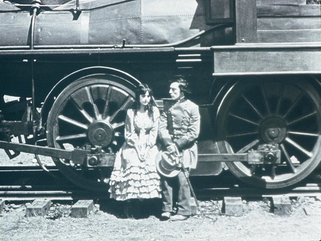 Frigo na mašině - Z filmu - Marion Mack, Buster Keaton
