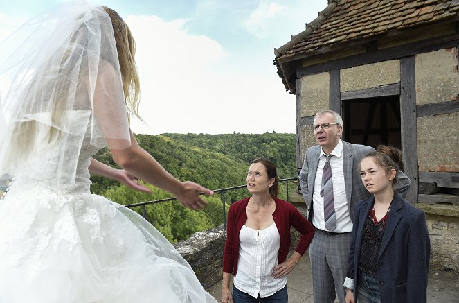 Eine Hochzeit platzt selten allein - Z filmu - Inka Friedrich, Ludger Pistor, Ella Lee