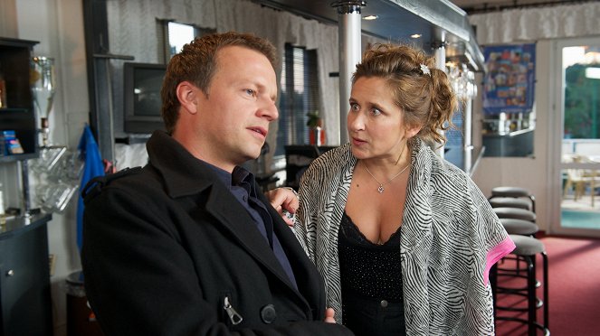 SOKO Wismar - Tödlicher Flirt - Z filmu - Michael Härle, Barbara Philipp