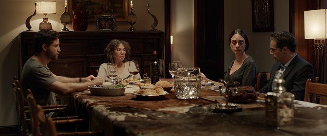 Naprostá láska - Z filmu - Édgar Ramírez, Graciela Borges, Martina Gusmán, Joaquín Furriel