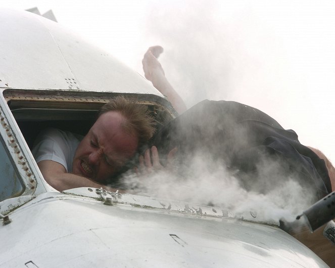 Letecké katastrofy - Série 2 - Muž, který přežil svou smrt - Z filmu